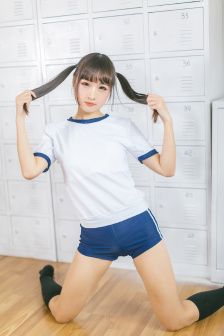 老师的兔子好多软水好多动漫